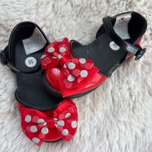 Disney Minnie Mouse Dress shoes Size 5/6